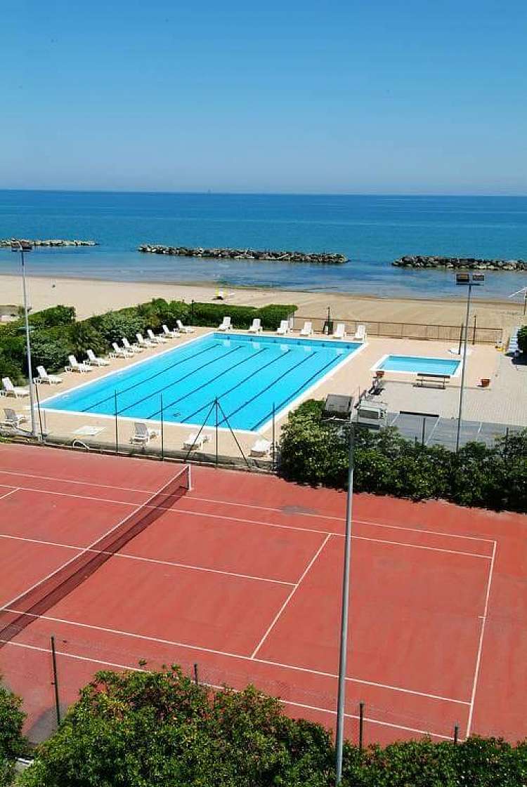 Hotel GEH***soggiorno mare Abruzzo, lungomare a Montesilvano Lido